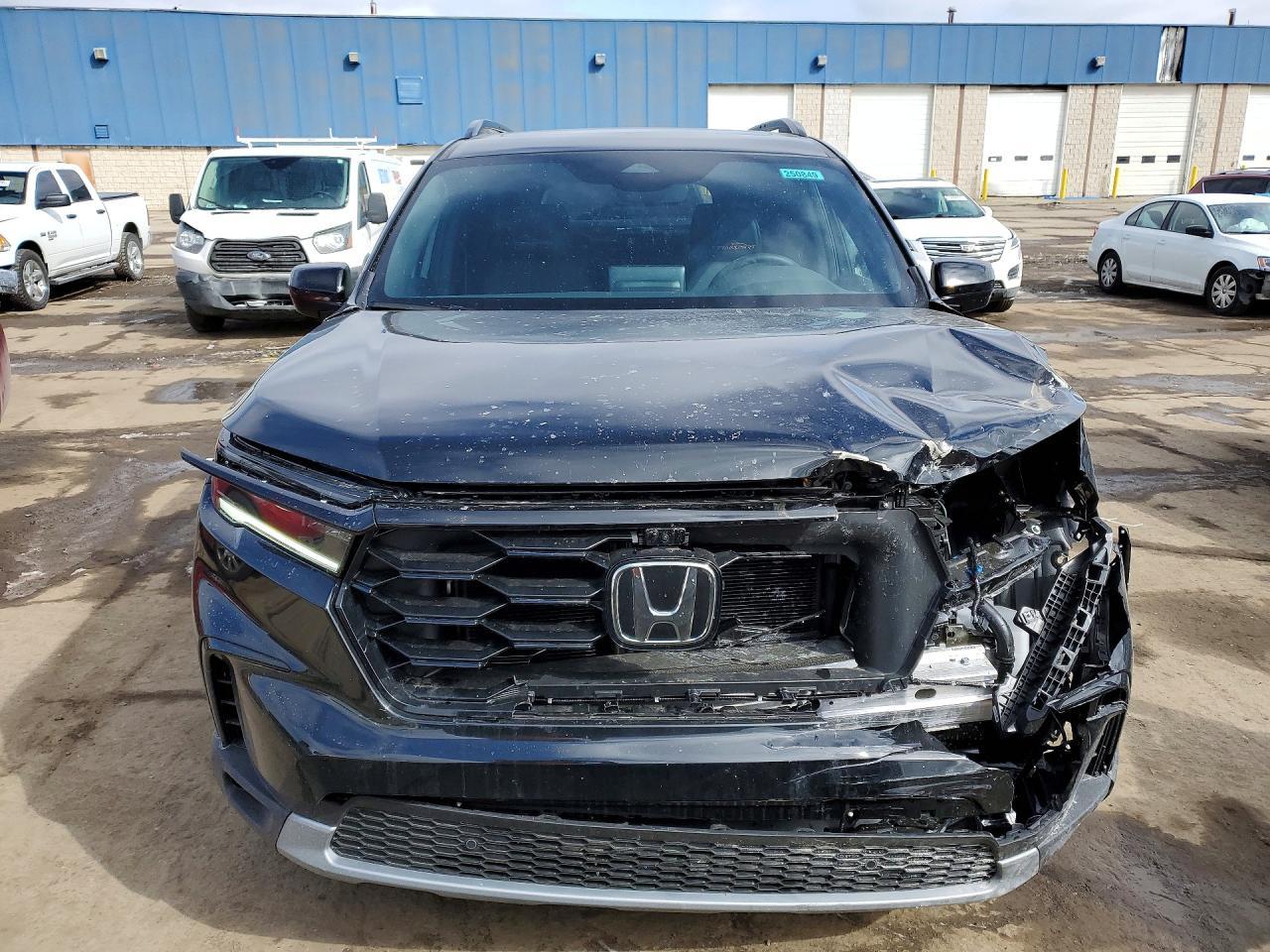 2025 Honda Pilot Trailsport