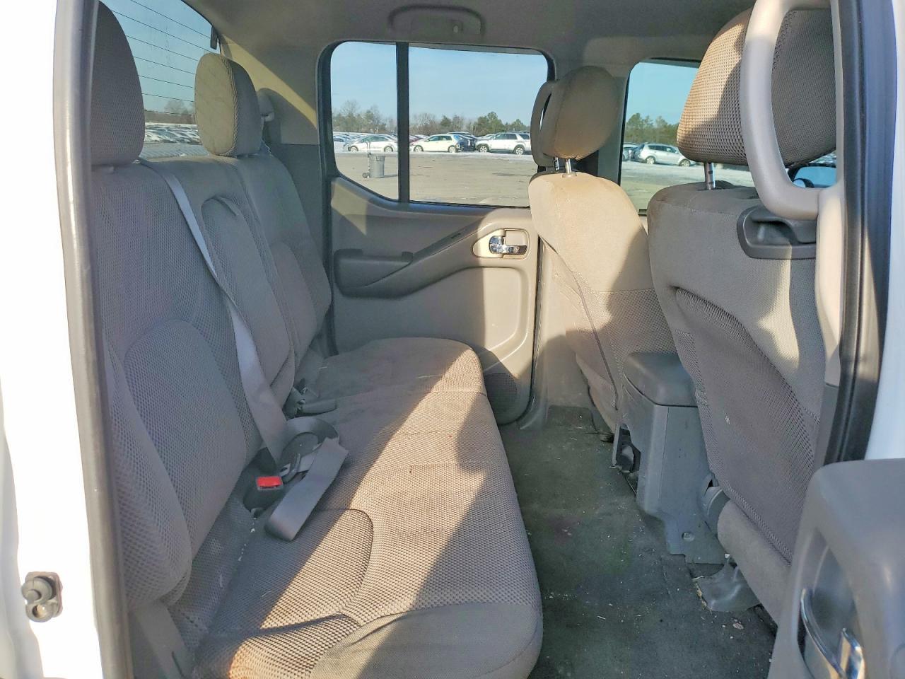 2007 Nissan Frontier Crew cab le