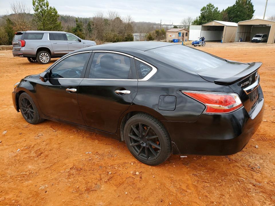 2014 Niss Altima 2.5 s