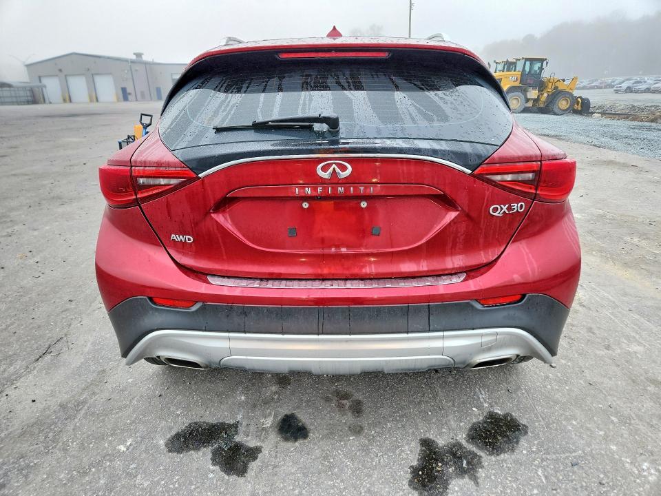 2017 Infinity Qx30 Premium