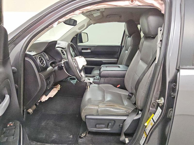 2016 Toyota Tundra SR5
