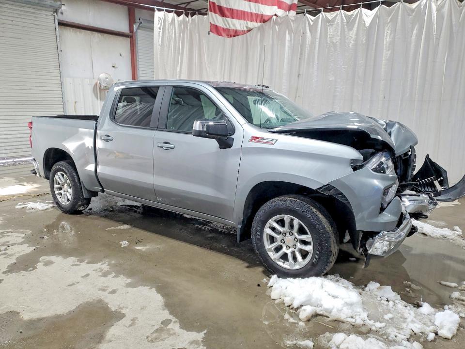 2025 Chevrolet Silverado K1500 LT