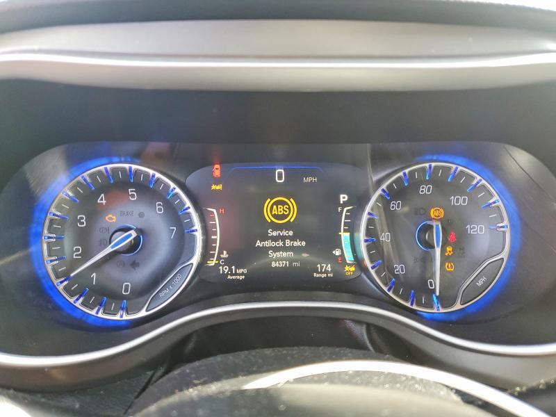 2022 Chrysler Pacifica Touring l