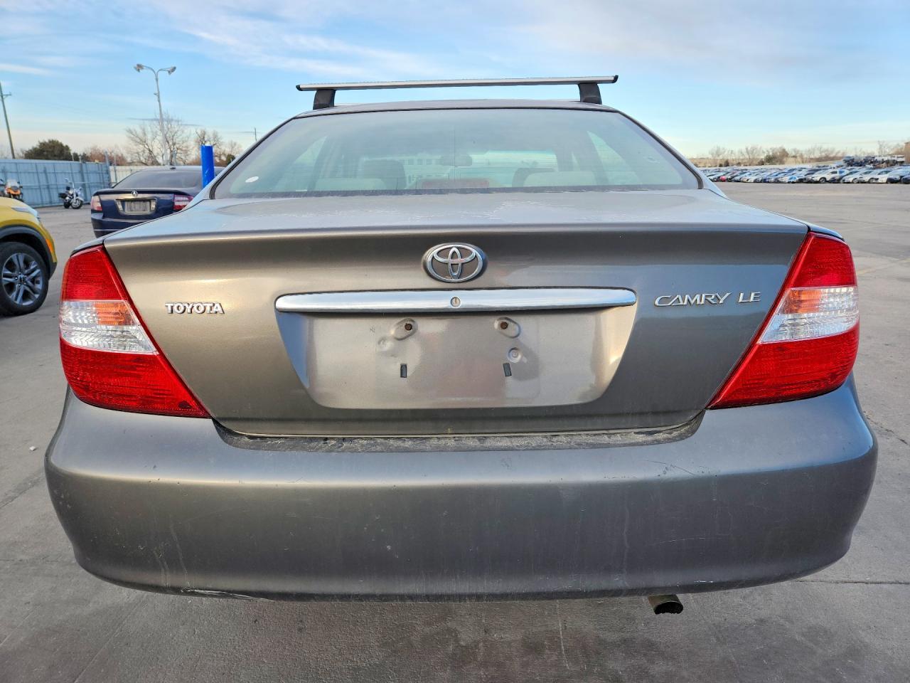 2003 Toyota Camry le