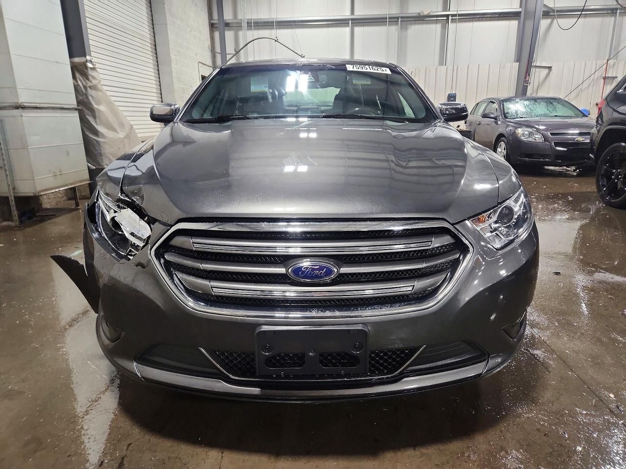 2016 Ford Taurus Limited
