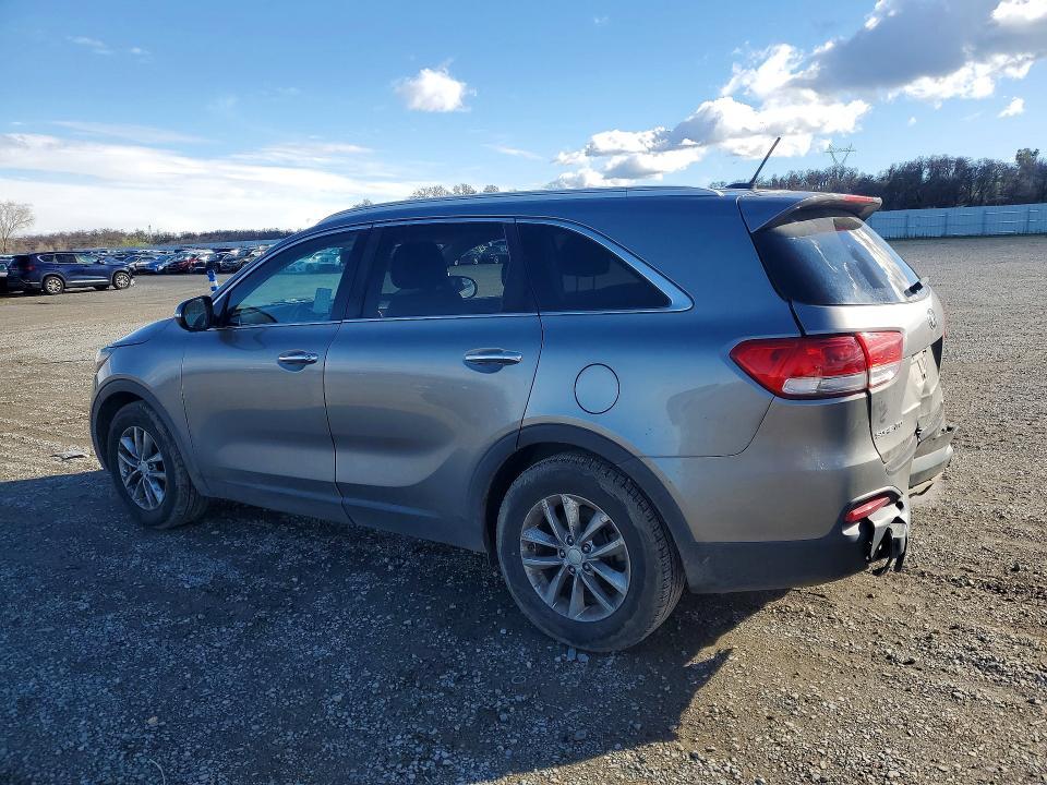 2017 KIA Sorento lx V6