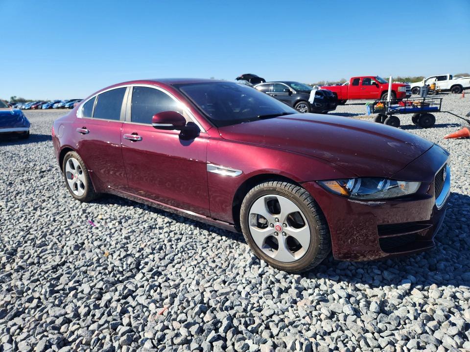 2017 Jaguar XE