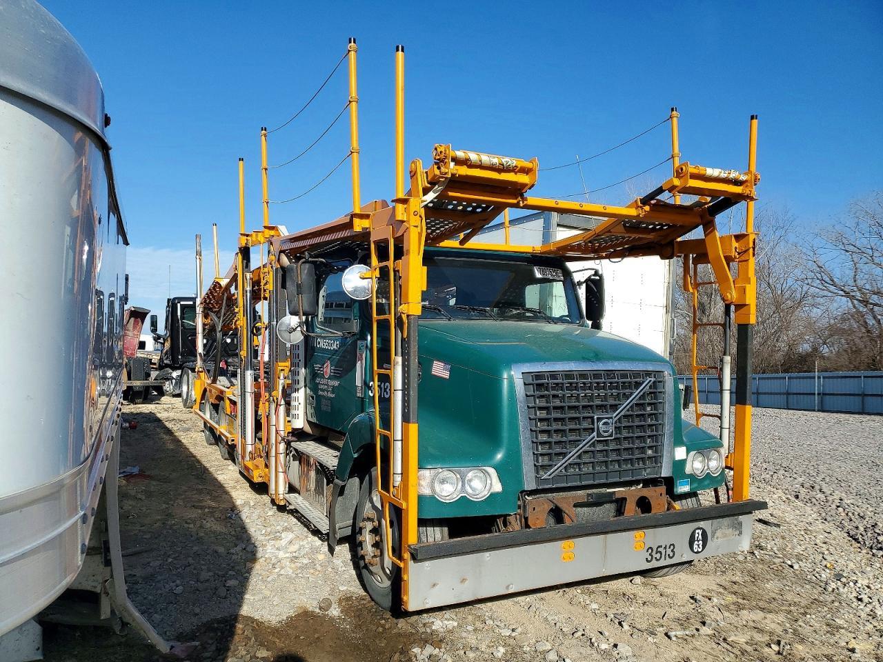 2012 Volvo VAH Car Hauler Truck