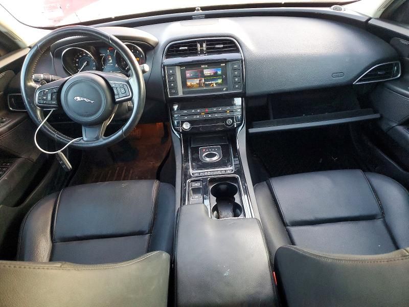 2018 Jaguar Xe Premium