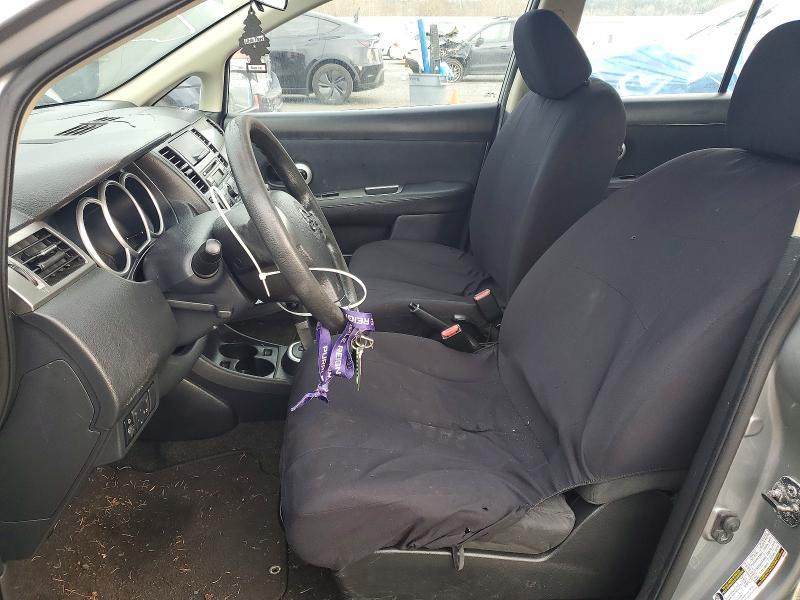 2009 Niss Versa 1.8 s