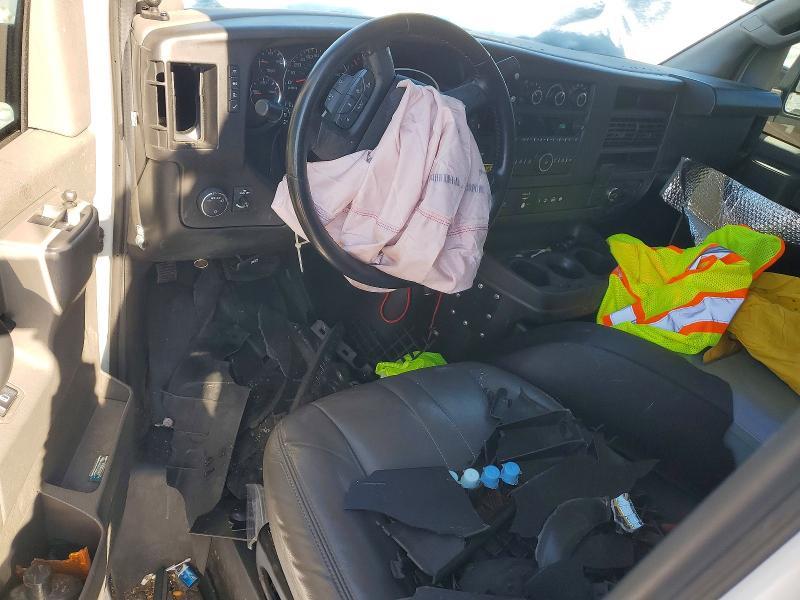 2022 Chevrolet Express 2500 Utility / Service van