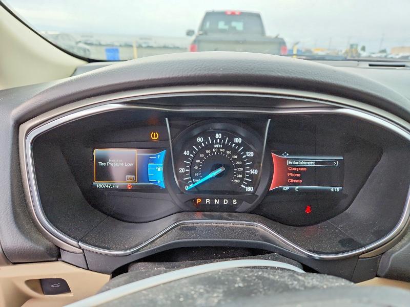 2016 Ford Fusion se