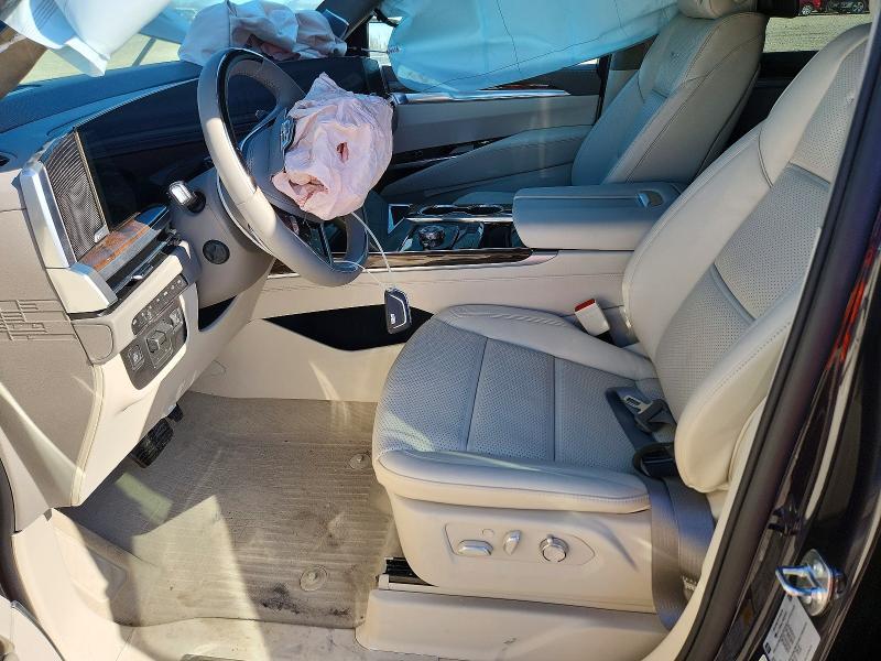 2026 Cadillac Escalade esv Platinum Luxury