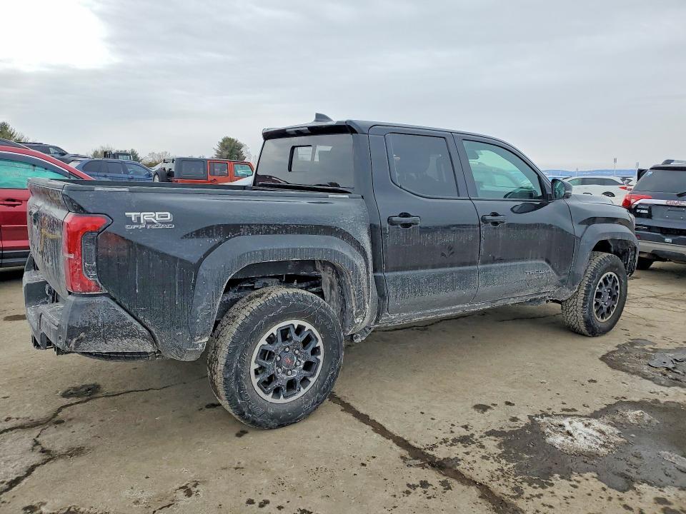 2024 Toyota Tacoma TRD OFF-Road