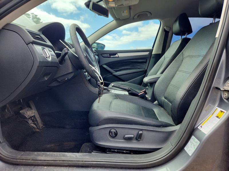 2012 Volkswagen Passat se