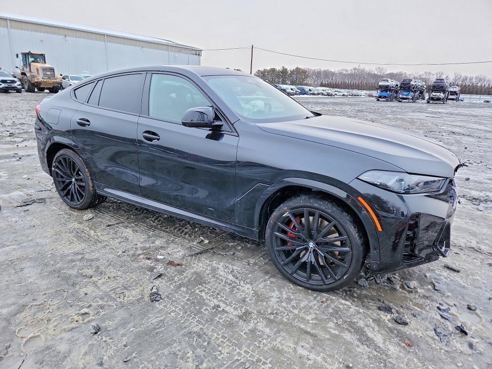 2025 BMW X6 M60i