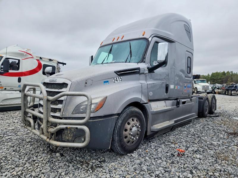 2019 Freigliner 2019 Freightliner Cascadia 126 Semi Truck