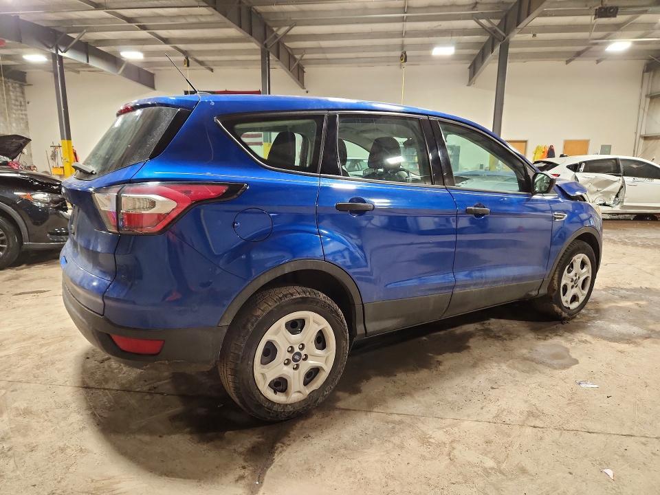 2017 Ford Escape s