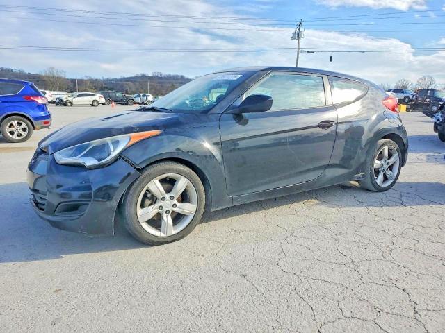 2013 Hyundai Veloster Base