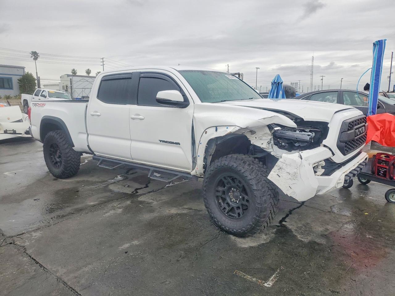 2017 Toyota Tacoma Double cab