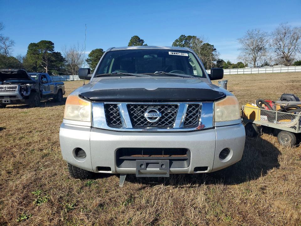 2009 Nissan Titan XE