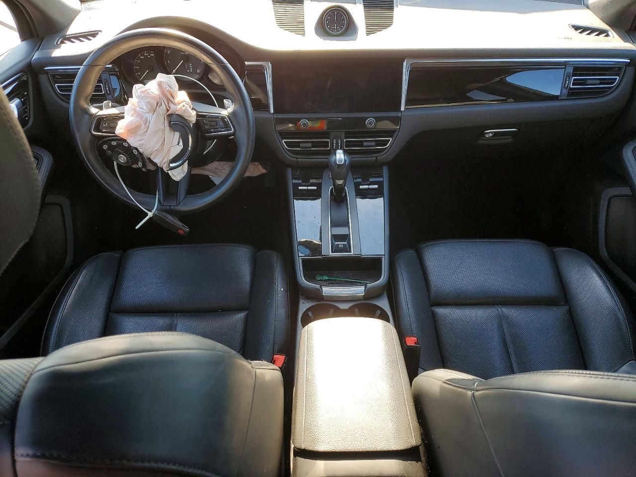 2023 Porsche Macan Base