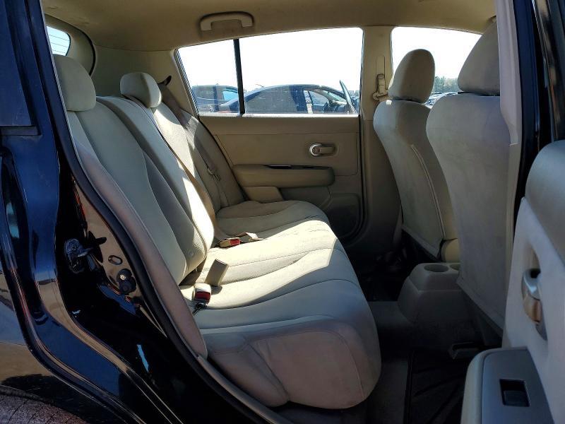 2008 Nissan Versa s