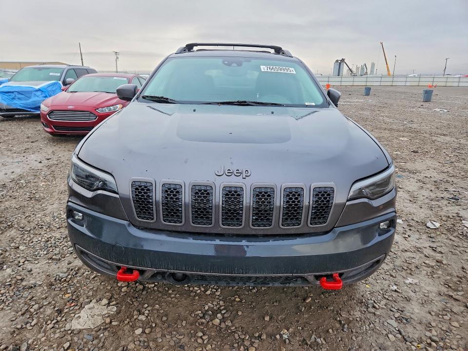 2019 Jeep Cherokee Trailhawk