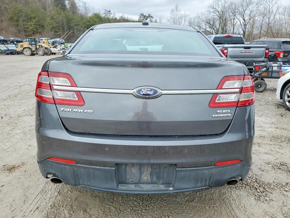 2015 Ford Taurus sel