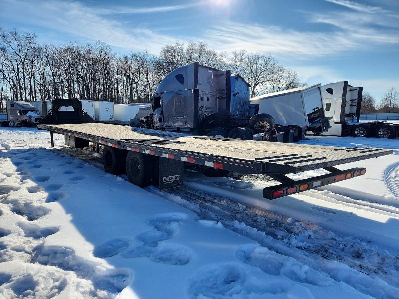 2024 Diamond C Gooseneck Trailer