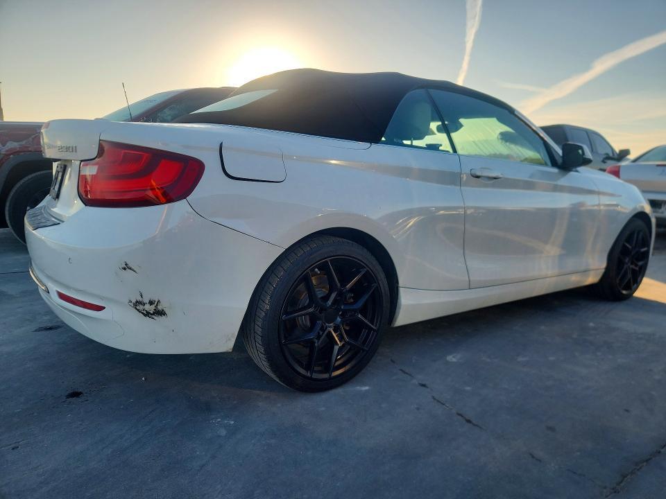 2017 BMW 230i