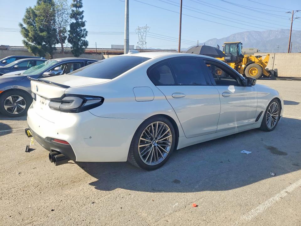 2020 BMW 540 i