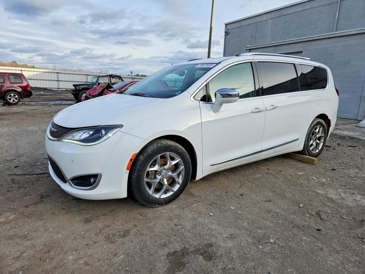 2017 Chrysler Pacifica Limited