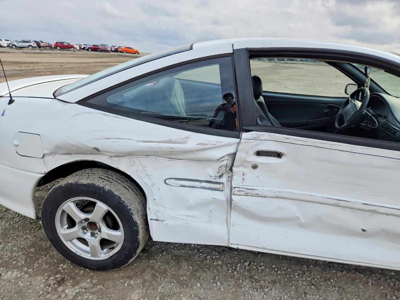 1999 Chevrolet Cavalier Base