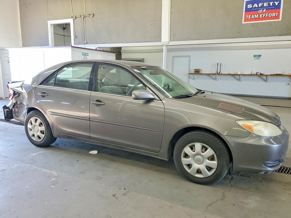 2003 Toyota Camry le
