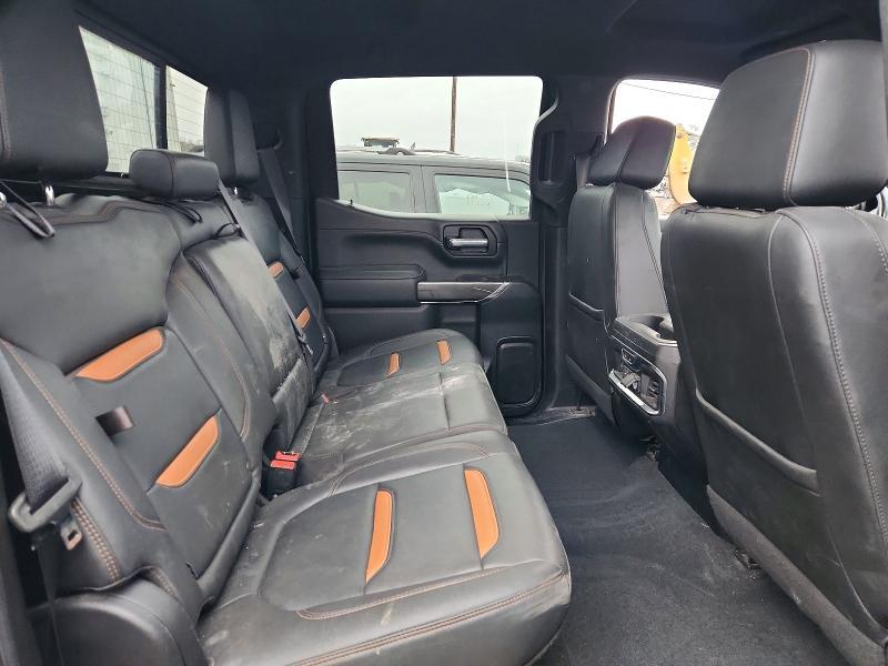 2021 GMC Sierra K1500 AT4
