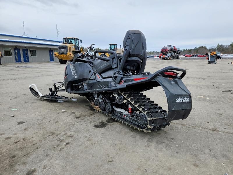 2019 Skidoo 2019 True RENEGADEENDRO900