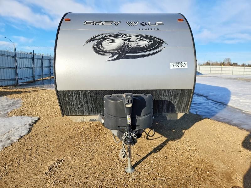 2022 Wildwood 2022 Forest River Grey Wolf-camper