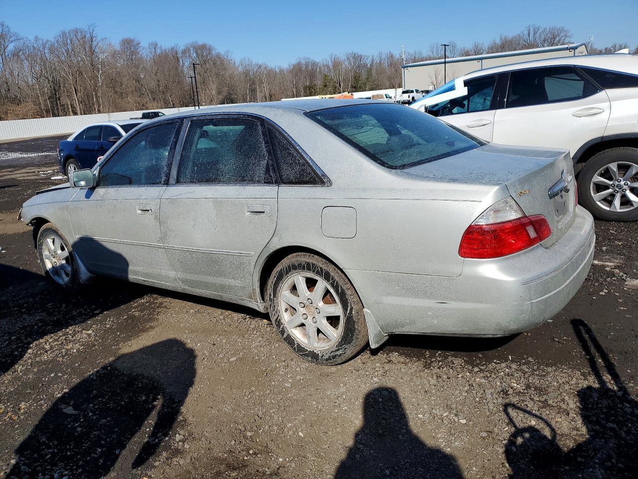 2003 Toyota Avalon xl