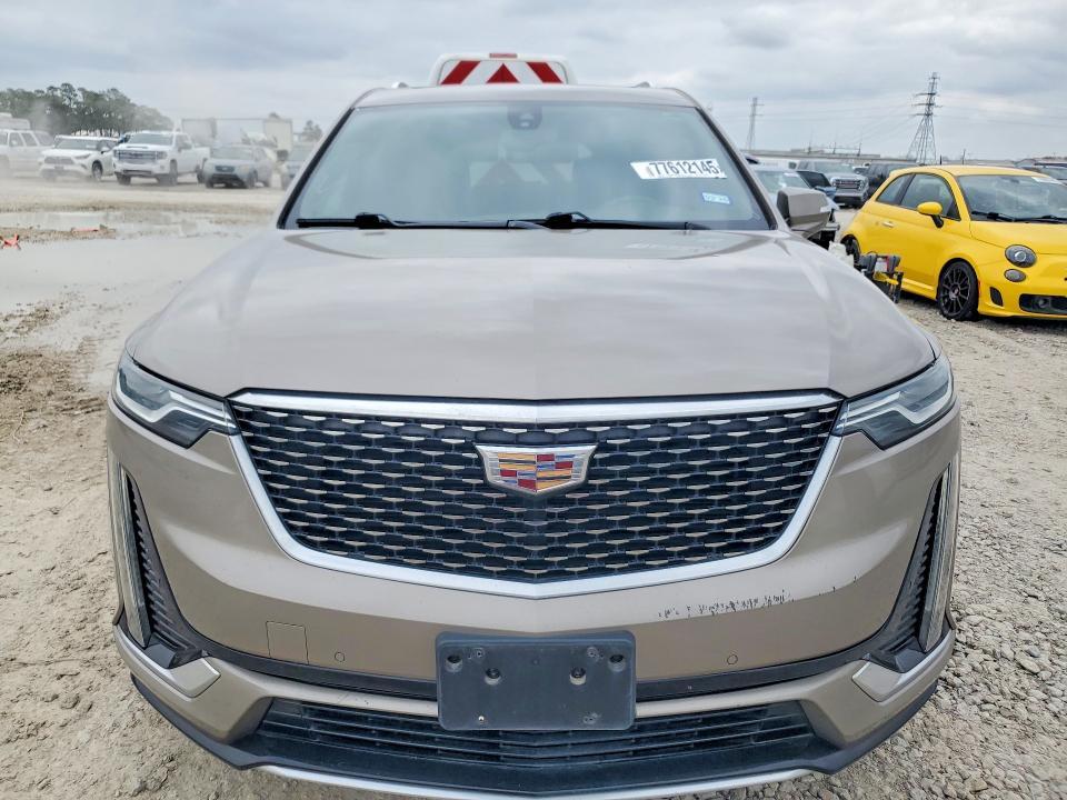2022 Cadillac XT6 Luxury