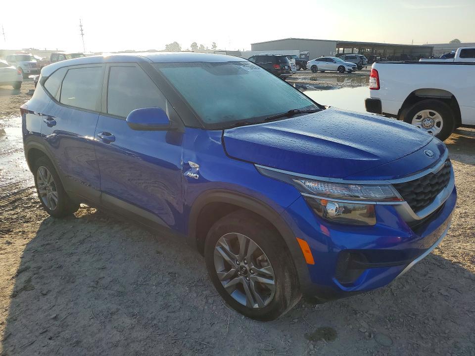 2021 KIA Seltos lx