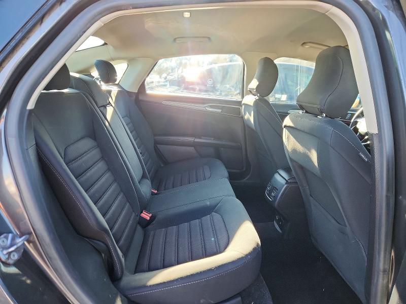2018 Ford Fusion se Hybrid
