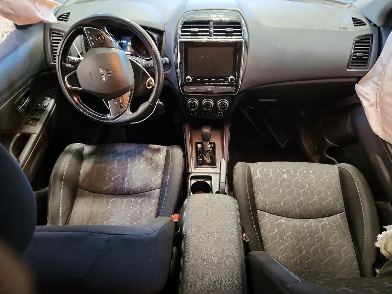 2021 Mitsubishi Rvr se