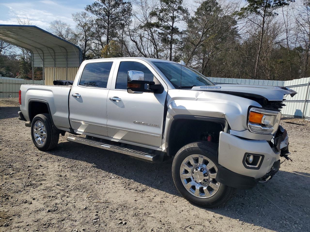 2018 GMC Sierra K2500 Denali
