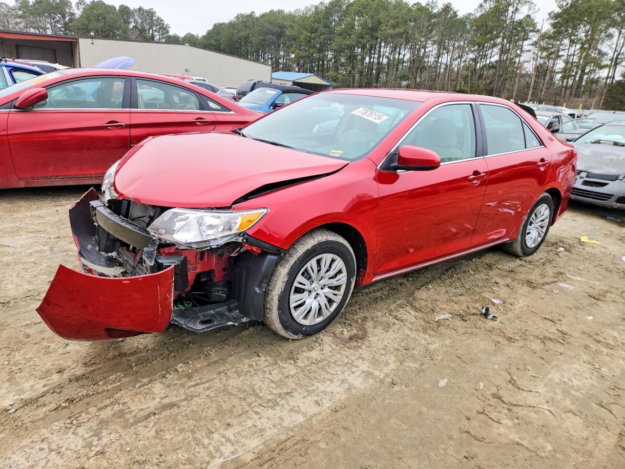 2014 Toyota Camry l