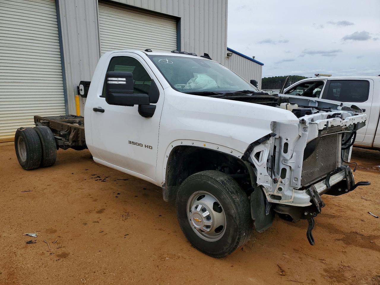 2024 Chevrolet Silverado HD Truck Cab AND Chassis