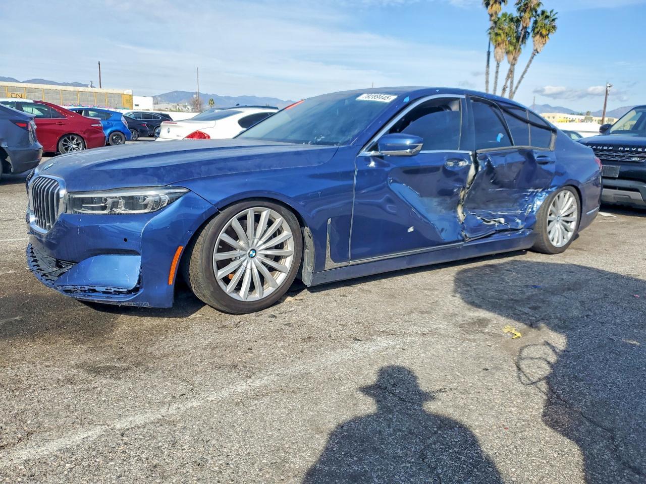 2022 BMW 740 i