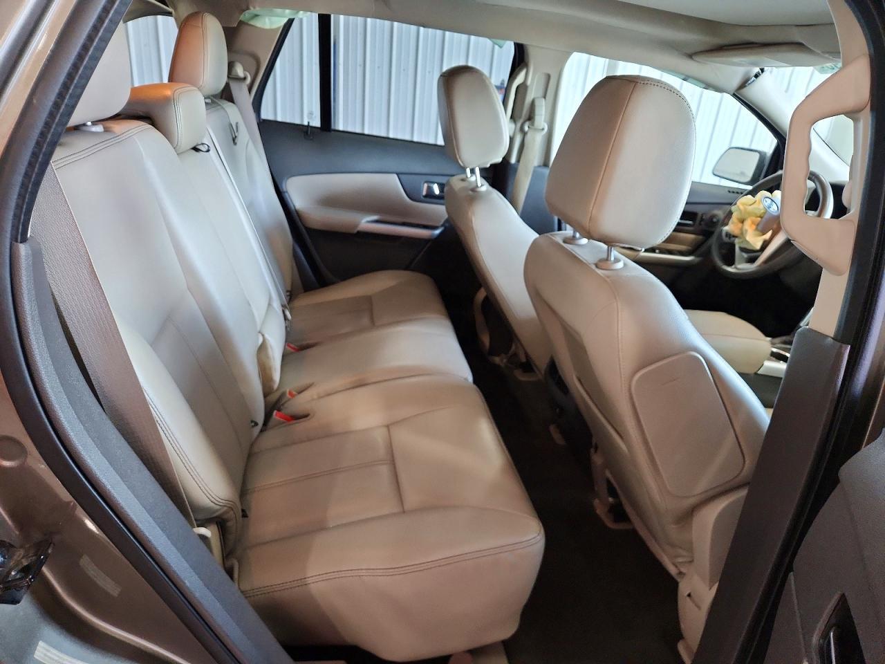 2014 Ford Edge sel