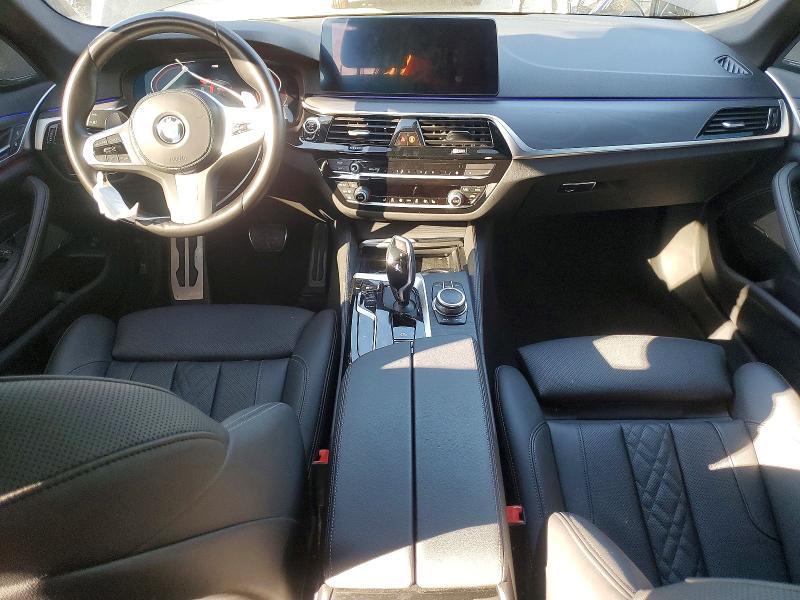 2022 BMW 530 i