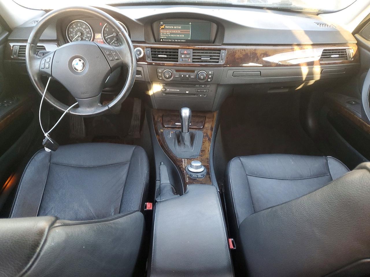 2006 BMW 325 i Automatic